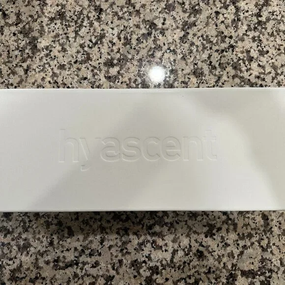 Luxury Hyascent Sculptural Diffuser Vessel — Ready for Refill Oil - Picture 5 of 6